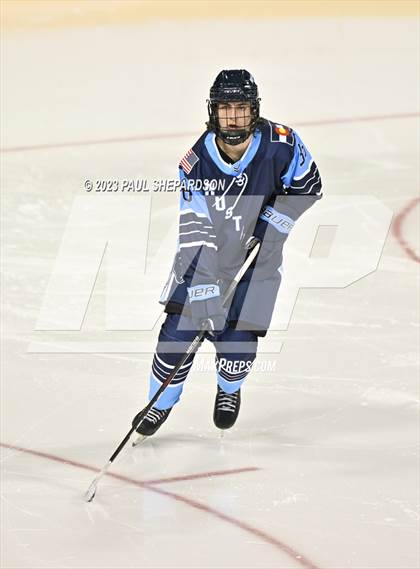 Thumbnail 3 in Denver East vs. Ralston Valley (CHSAA 5A Semifinals) photogallery.