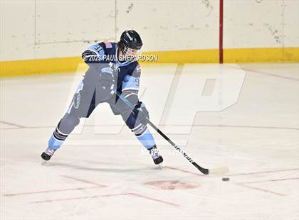 Thumbnail 1 in Denver East vs. Ralston Valley (CHSAA 5A Semifinals) photogallery.