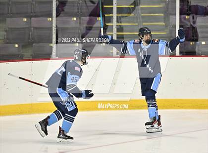Thumbnail 3 in Denver East vs. Ralston Valley (CHSAA 5A Semifinals) photogallery.