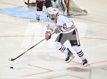 Thumbnail 3 in Denver East vs. Ralston Valley (CHSAA 5A Semifinals) photogallery.