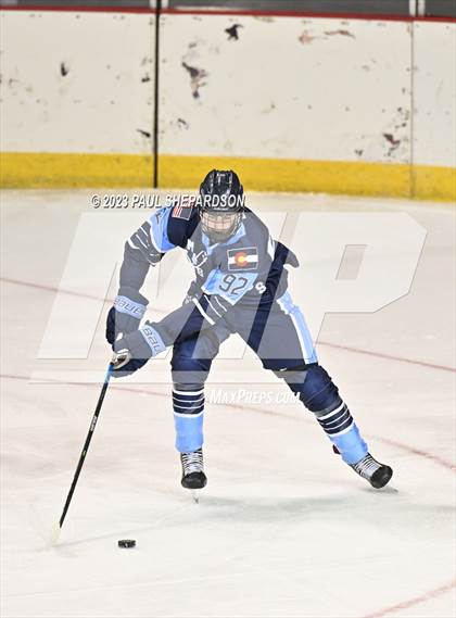 Thumbnail 2 in Denver East vs. Ralston Valley (CHSAA 5A Semifinals) photogallery.