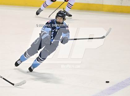 Thumbnail 1 in Denver East vs. Ralston Valley (CHSAA 5A Semifinals) photogallery.