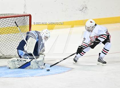 Thumbnail 3 in Denver East vs. Ralston Valley (CHSAA 5A Semifinals) photogallery.