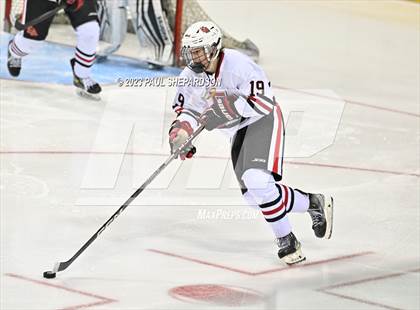 Thumbnail 2 in Denver East vs. Ralston Valley (CHSAA 5A Semifinals) photogallery.