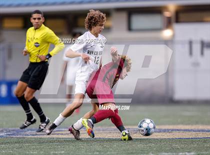 Thumbnail 2 in River Ridge vs. Lassiter (GHSA 6A Championship) photogallery.
