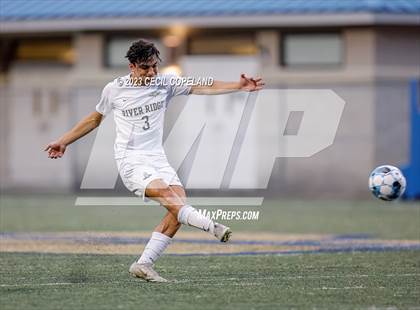 Thumbnail 3 in River Ridge vs. Lassiter (GHSA 6A Championship) photogallery.