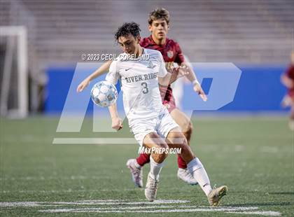 Thumbnail 2 in River Ridge vs. Lassiter (GHSA 6A Championship) photogallery.