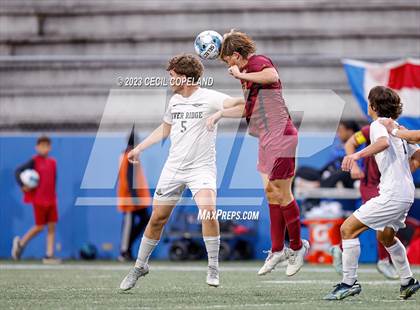 Thumbnail 3 in River Ridge vs. Lassiter (GHSA 6A Championship) photogallery.