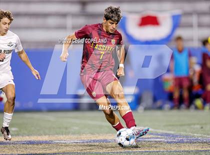 Thumbnail 2 in River Ridge vs. Lassiter (GHSA 6A Championship) photogallery.