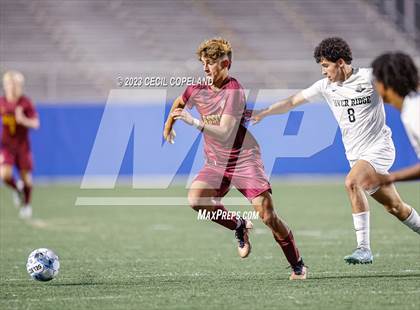 Thumbnail 3 in River Ridge vs. Lassiter (GHSA 6A Championship) photogallery.