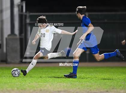 Thumbnail 2 in Holy Cross @ Metairie Park Country Day photogallery.