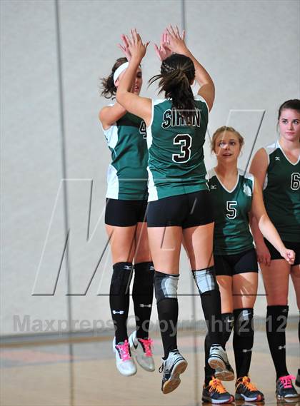 Thumbnail 2 in Siren @ Webster photogallery.