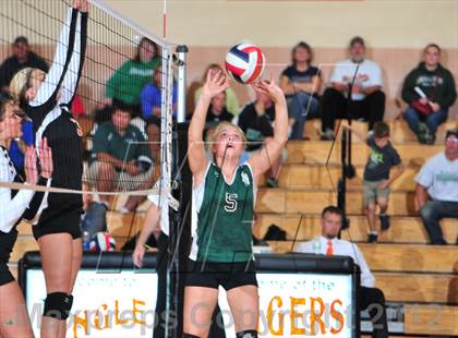 Thumbnail 2 in Siren @ Webster photogallery.