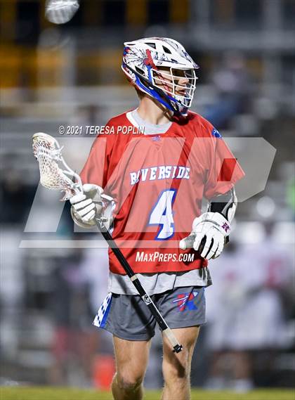 Thumbnail 1 in Riverside @ Wade Hampton photogallery.