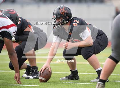 Thumbnail 1 in Kalama vs. Toledo (WIAA 2B Semifinal) photogallery.