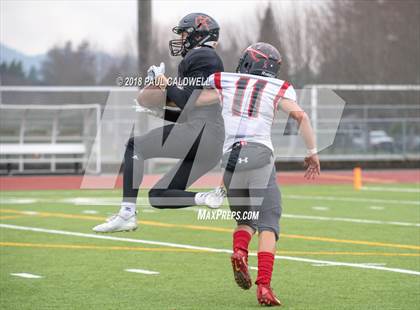 Thumbnail 1 in Kalama vs. Toledo (WIAA 2B Semifinal) photogallery.