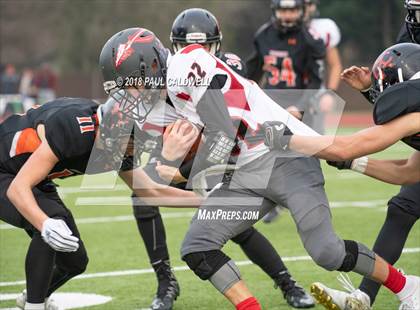 Thumbnail 2 in Kalama vs. Toledo (WIAA 2B Semifinal) photogallery.