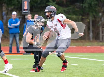 Thumbnail 2 in Kalama vs. Toledo (WIAA 2B Semifinal) photogallery.