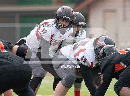 Thumbnail 2 in Kalama vs. Toledo (WIAA 2B Semifinal) photogallery.
