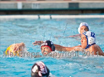 Thumbnail 2 in Glendora vs. Alta Loma photogallery.