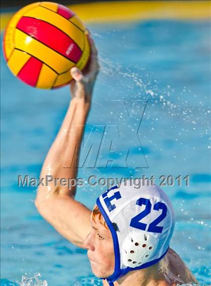 Thumbnail 3 in Glendora vs. Alta Loma photogallery.