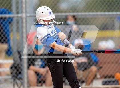Thumbnail 2 in Marian @ Blair photogallery.
