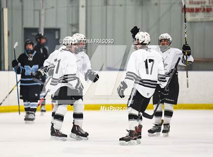 Thumbnail 1 in Mahwah @ Wayne Knights photogallery.