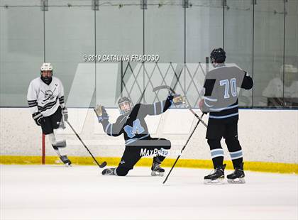Thumbnail 3 in Mahwah @ Wayne Knights photogallery.
