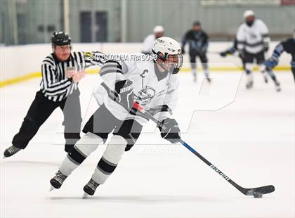 Thumbnail 1 in Mahwah @ Wayne Knights photogallery.