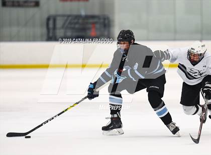 Thumbnail 1 in Mahwah @ Wayne Knights photogallery.