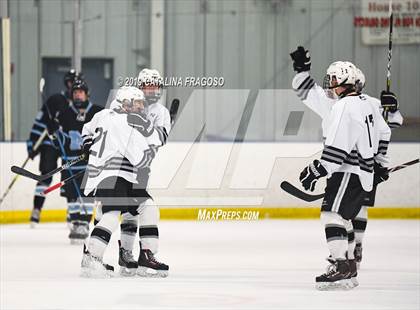 Thumbnail 1 in Mahwah @ Wayne Knights photogallery.
