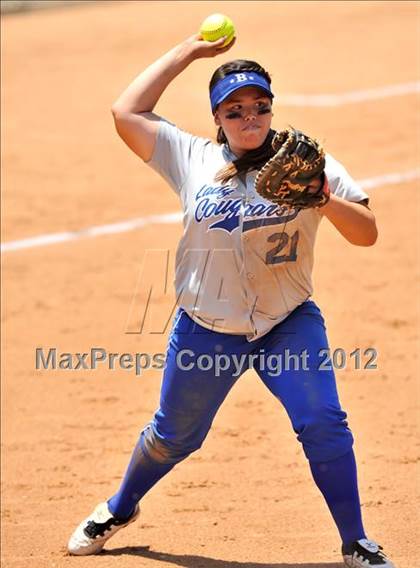 Thumbnail 3 in La Canada vs. Beaumont (CIF SS D5 Final) photogallery.