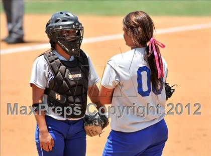 Thumbnail 2 in La Canada vs. Beaumont (CIF SS D5 Final) photogallery.
