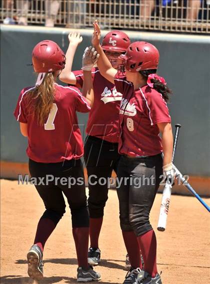 Thumbnail 1 in La Canada vs. Beaumont (CIF SS D5 Final) photogallery.