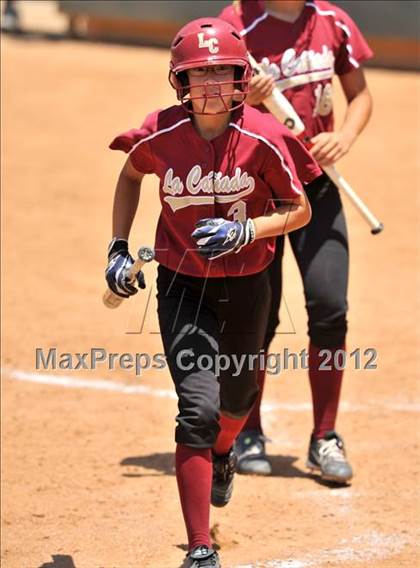 Thumbnail 1 in La Canada vs. Beaumont (CIF SS D5 Final) photogallery.