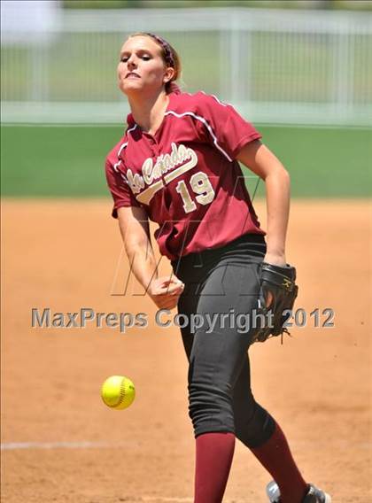 Thumbnail 3 in La Canada vs. Beaumont (CIF SS D5 Final) photogallery.