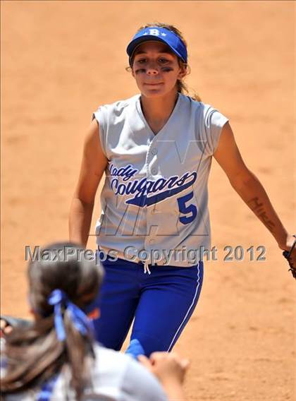 Thumbnail 1 in La Canada vs. Beaumont (CIF SS D5 Final) photogallery.