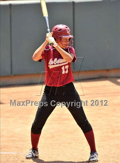 Thumbnail 2 in La Canada vs. Beaumont (CIF SS D5 Final) photogallery.