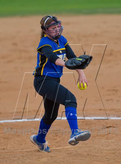 Thumbnail 2 in Alamo Heights vs Brennan (NISD Softball Tournament) photogallery.