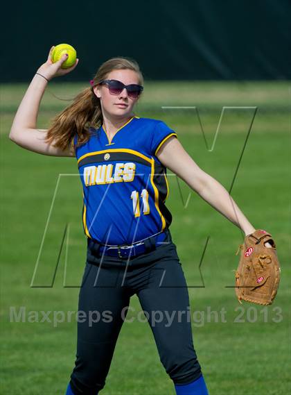 Thumbnail 1 in Alamo Heights vs Brennan (NISD Softball Tournament) photogallery.