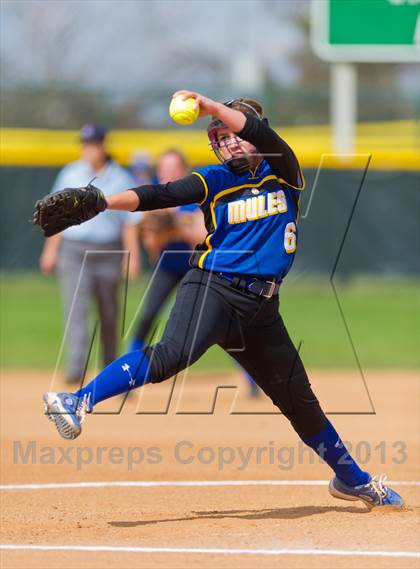 Thumbnail 3 in Alamo Heights vs Brennan (NISD Softball Tournament) photogallery.