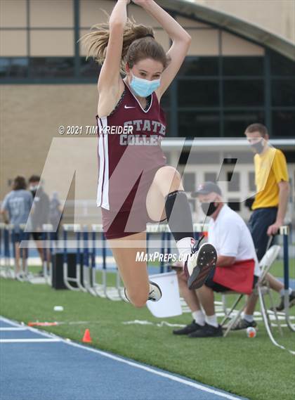Thumbnail 2 in Mid Penn Track and Field Championship  photogallery.