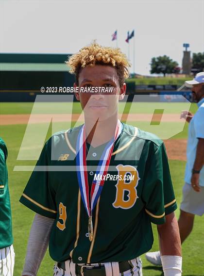 Thumbnail 2 in Boyd vs. Wall (UIL 3A Baseball State Final Medal Ceremony) photogallery.