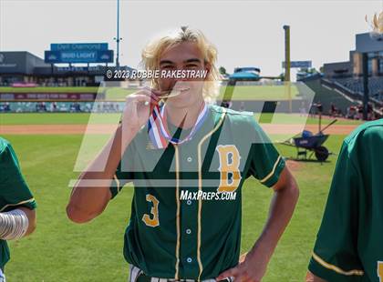 Thumbnail 1 in Boyd vs. Wall (UIL 3A Baseball State Final Medal Ceremony) photogallery.