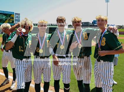 Thumbnail 1 in Boyd vs. Wall (UIL 3A Baseball State Final Medal Ceremony) photogallery.