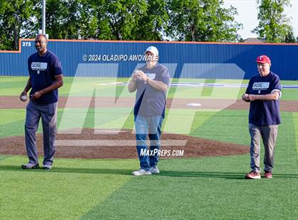 Thumbnail 2 in Garland @ Sachse photogallery.