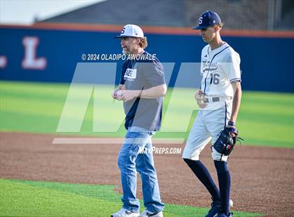 Thumbnail 3 in Garland @ Sachse photogallery.