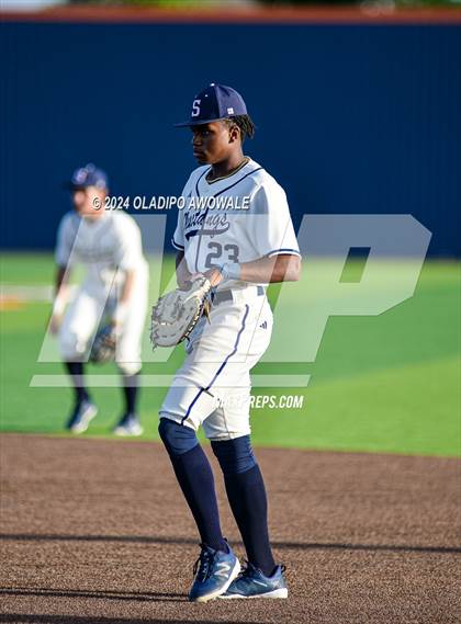 Thumbnail 1 in Garland @ Sachse photogallery.