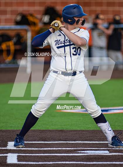 Thumbnail 3 in Garland @ Sachse photogallery.