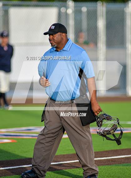 Thumbnail 1 in Garland @ Sachse photogallery.